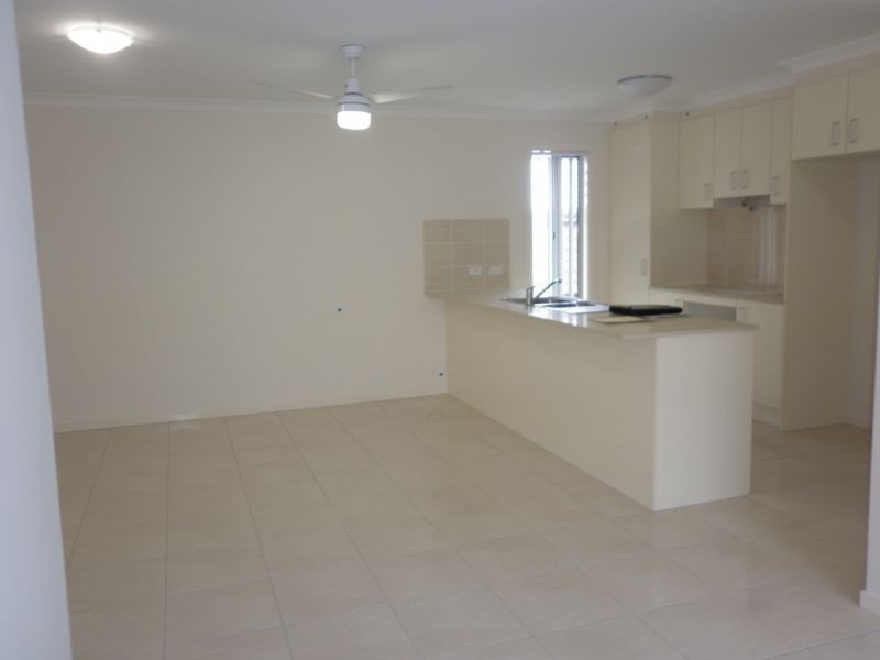 22 Arnaldo Avenue, Augustine Heights QLD 4300