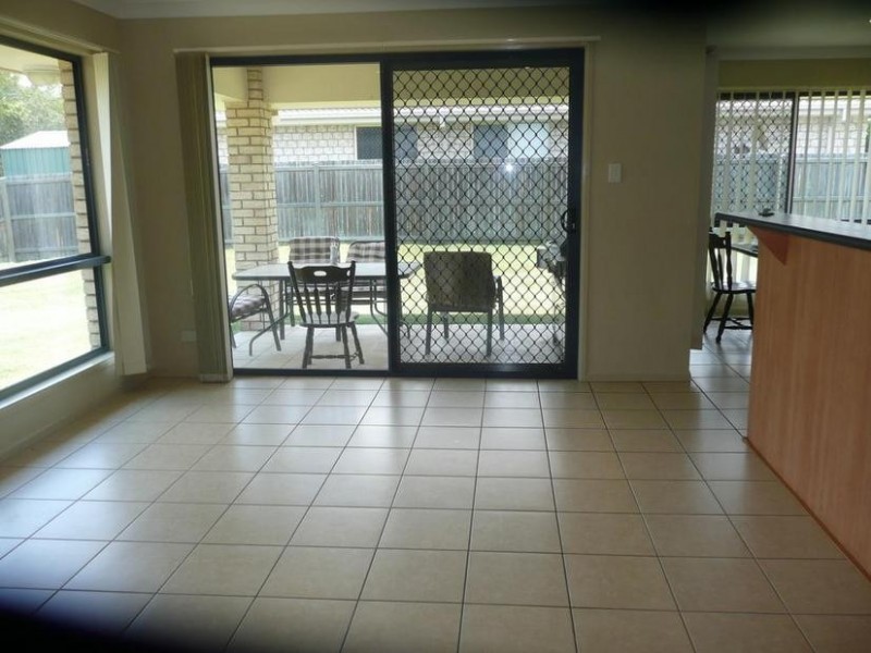 10 Foundation Street, Collingwood Park QLD 4301