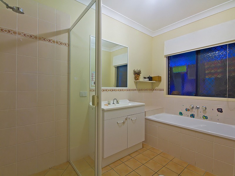 1 Tambo Court, Collingwood Park QLD 4301