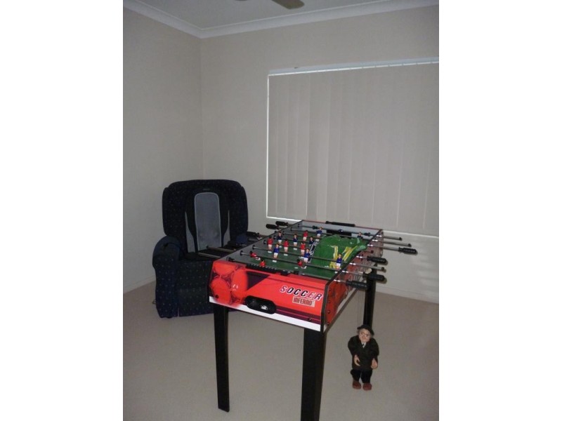 11 Riverside Crescent, Springfield Lakes QLD 4300