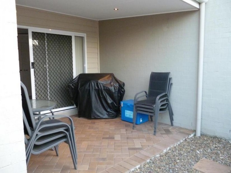 11 Riverside Crescent, Springfield Lakes QLD 4300