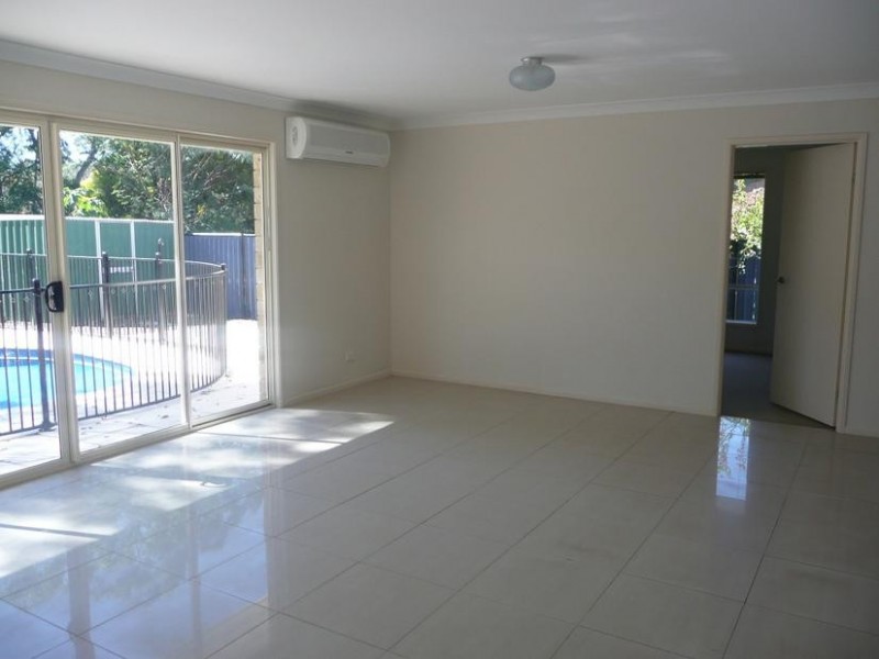 80 Collingwood Drive, Collingwood Park QLD 4301