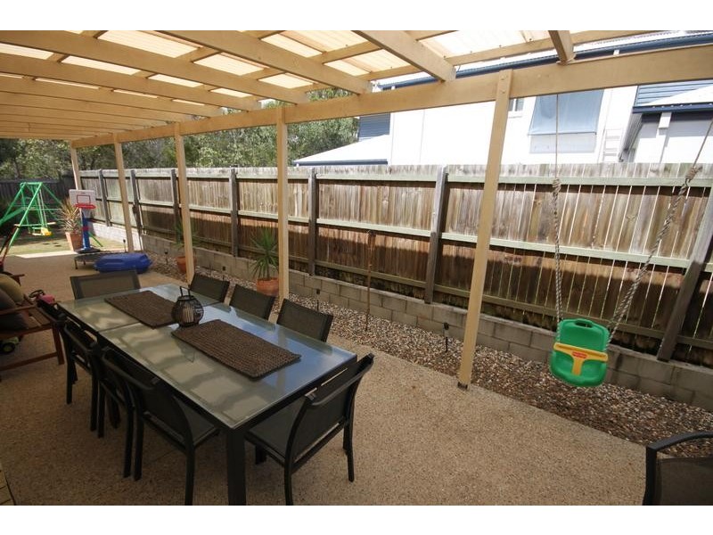 40 Coventina Cres, Springfield Lakes QLD 4300