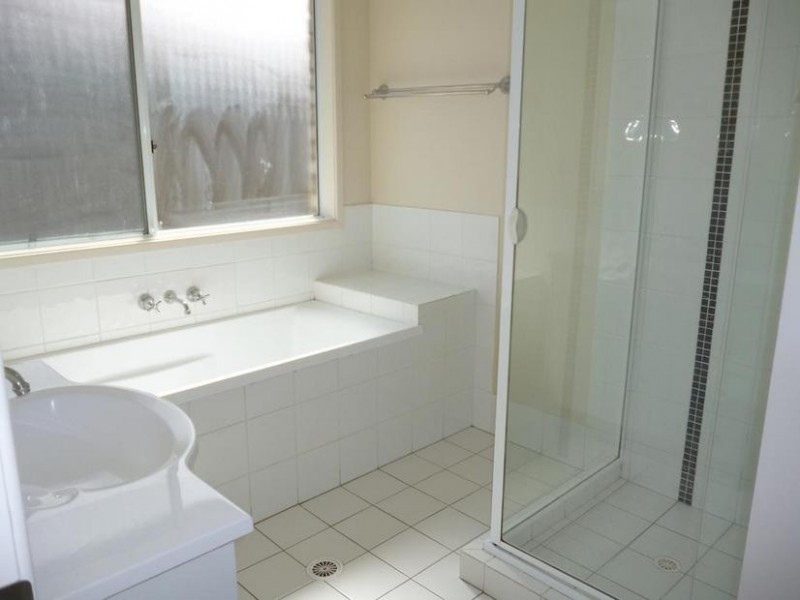 25 Higgins Street, Collingwood Park QLD 4301