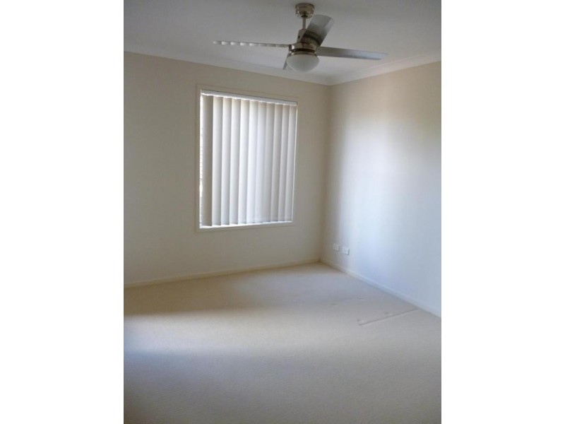 11 Riverside Crescent, Springfield Lakes QLD 4300