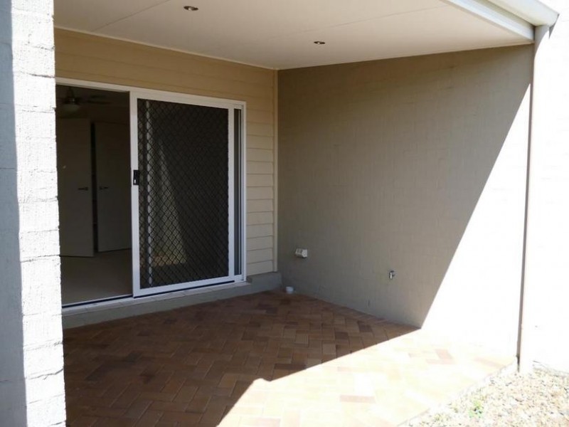 11 Riverside Crescent, Springfield Lakes QLD 4300