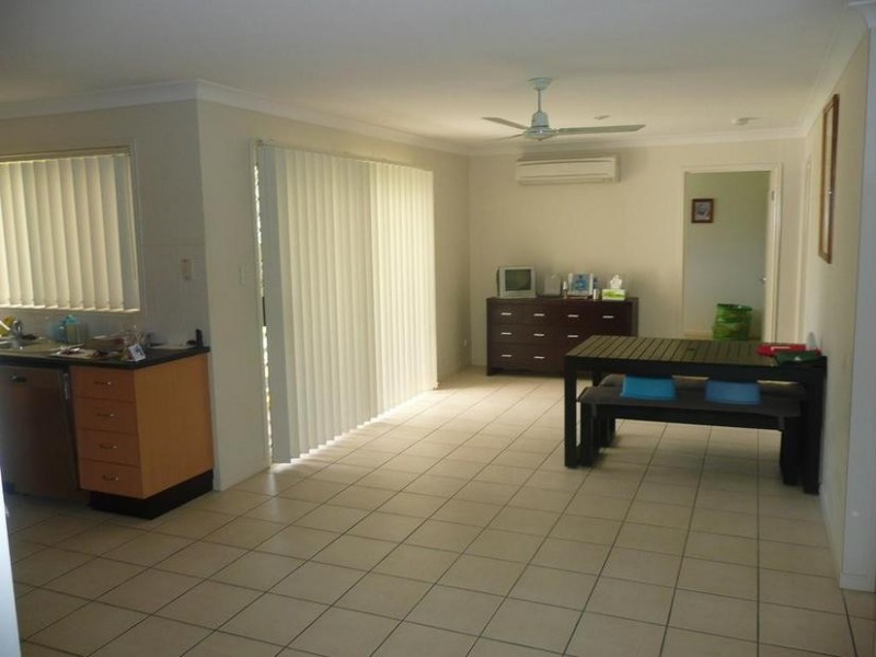 16 Coventina Crescent, Springfield Lakes QLD 4300