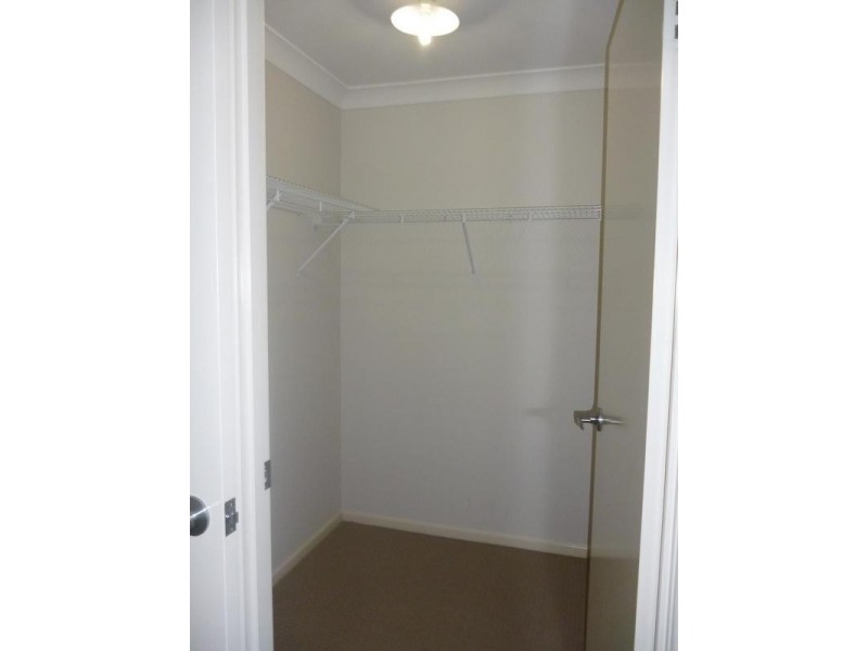 2/11 Tone Drive, Collingwood Park QLD 4301