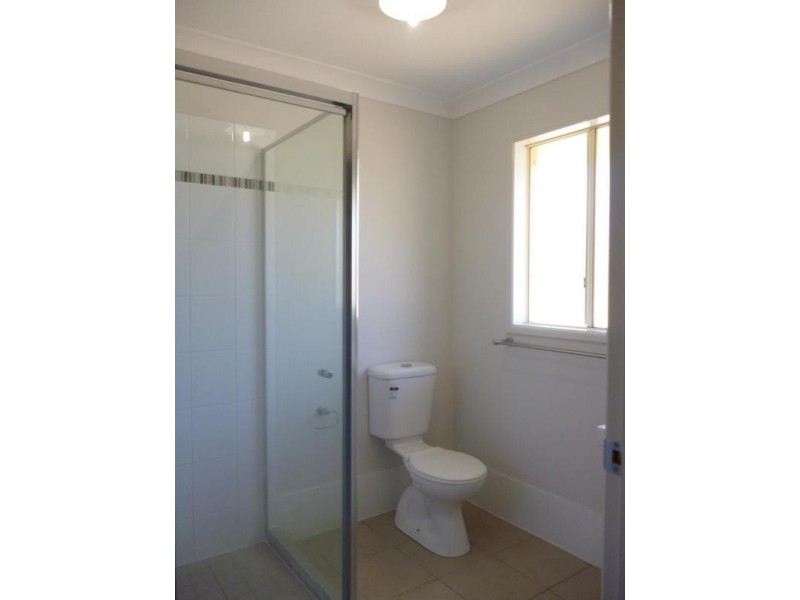 2/11 Tone Drive, Collingwood Park QLD 4301