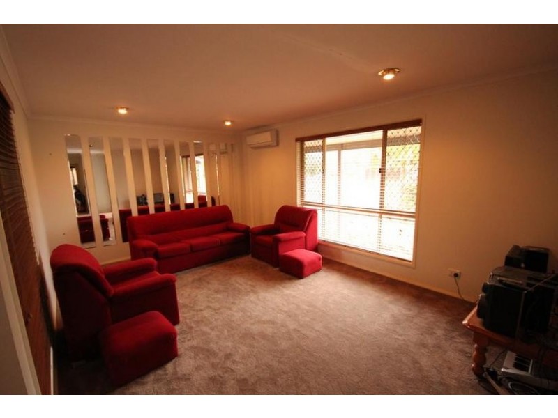 3 Perryman Court, Collingwood Park QLD 4301