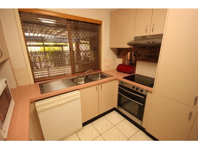 3 Perryman Court, Collingwood Park QLD 4301