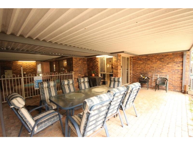 3 Perryman Court, Collingwood Park QLD 4301