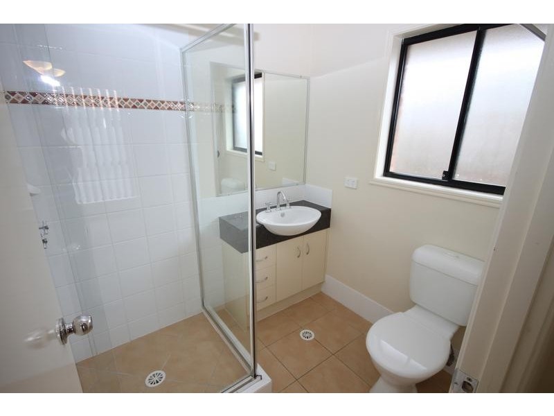 6 Somerwil Cres, Bellbird Park QLD 4300