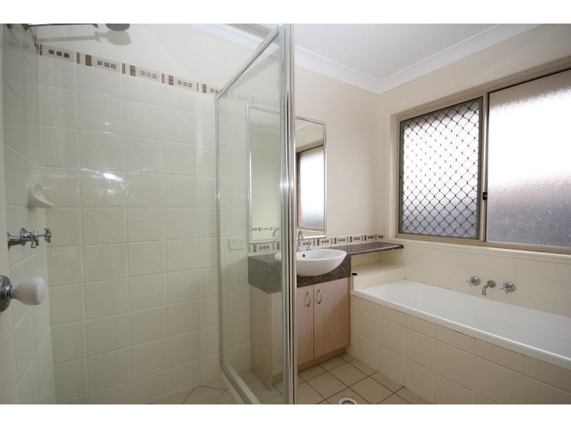 10 Sands Court, Collingwood Park QLD 4301