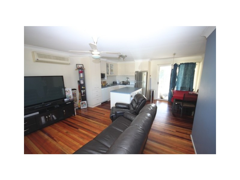 1 Walden Street, Redbank Plains QLD 4301