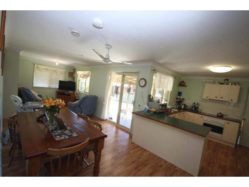 5 Coliban Court, Collingwood Park QLD 4301