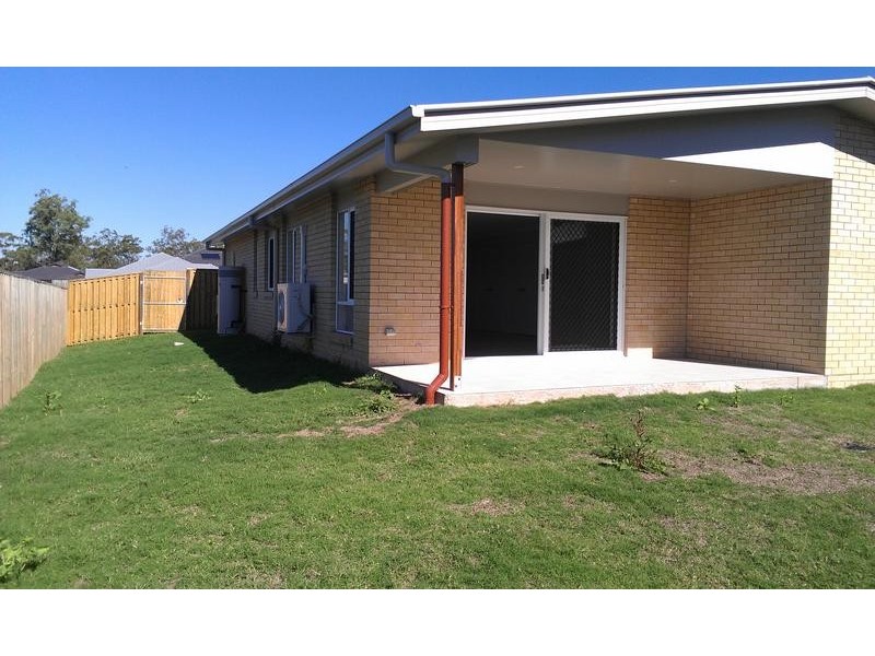 11 Burns Circuit, Augustine Heights QLD 4300