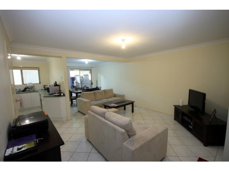 14/61 Albert Street, Goodna QLD 4300