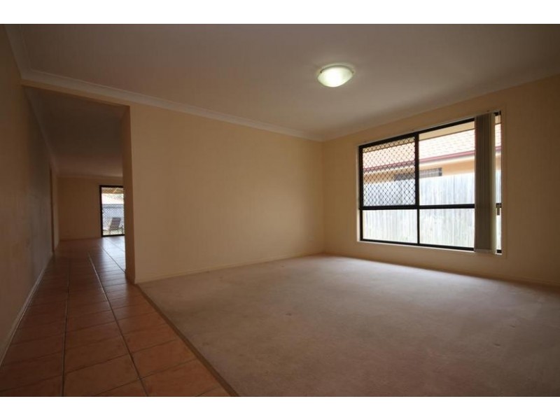 15 Eden Crescent, Springfield Lakes QLD 4300