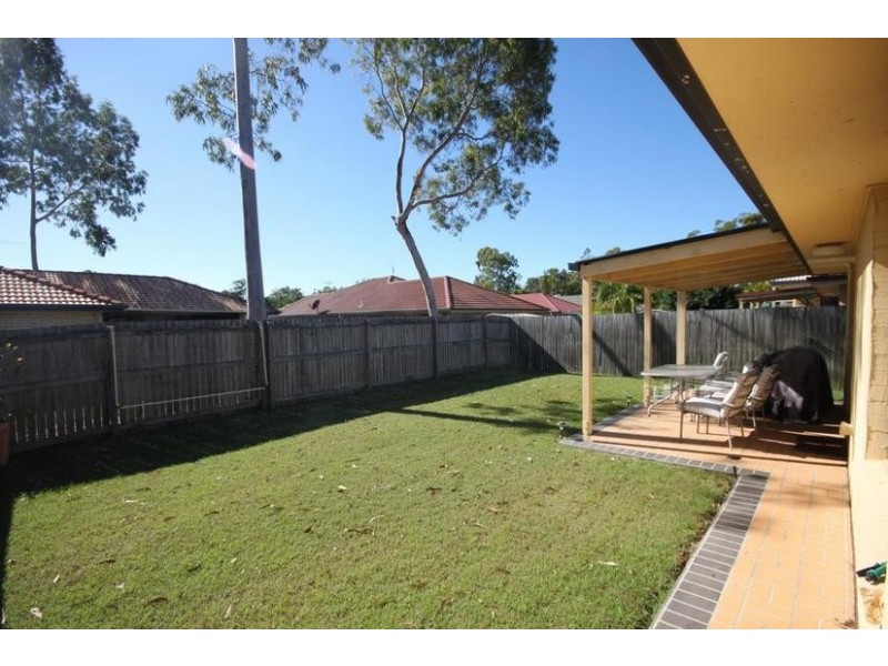 15 Eden Crescent, Springfield Lakes QLD 4300