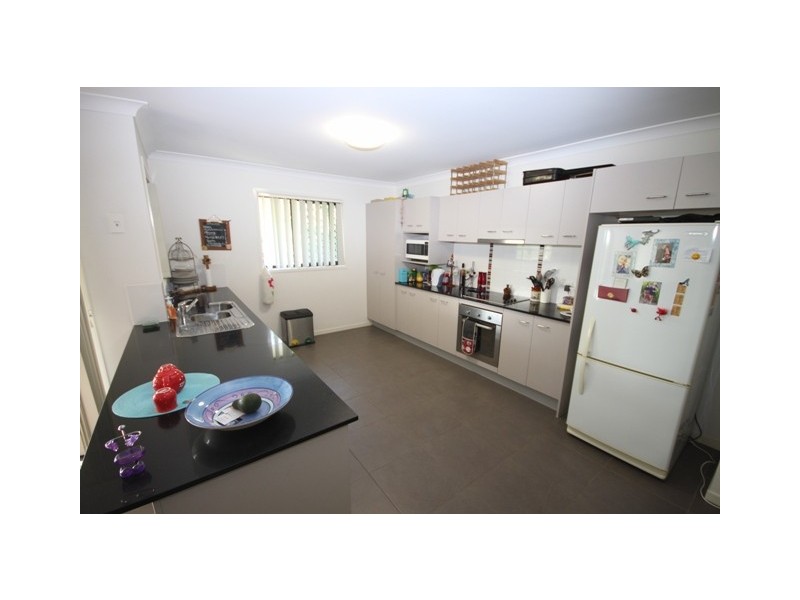 11 Mist Lane, Springfield Lakes QLD 4300