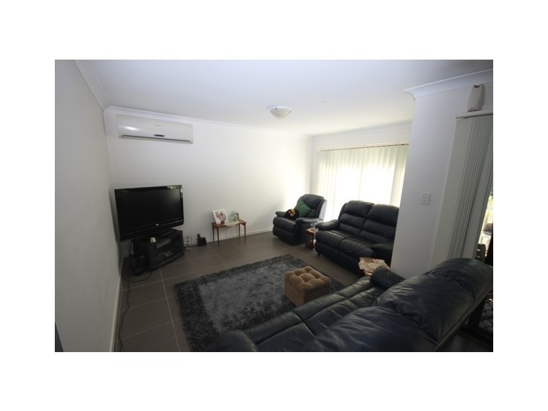 11 Mist Lane, Springfield Lakes QLD 4300