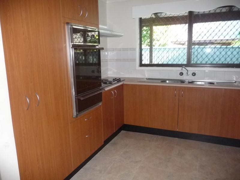 1 Burrel Street, Collingwood Park QLD 4301