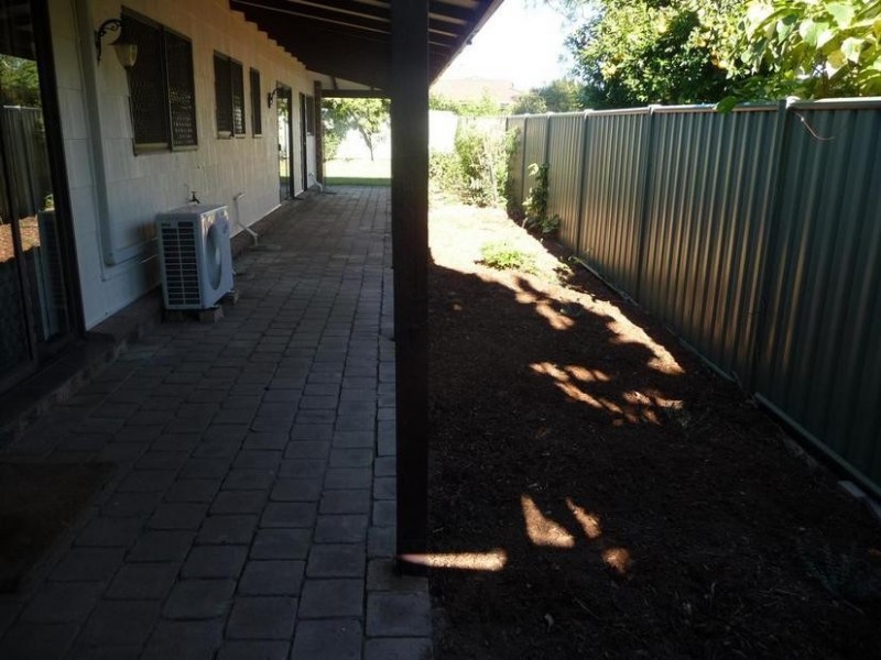 1 Burrel Street, Collingwood Park QLD 4301