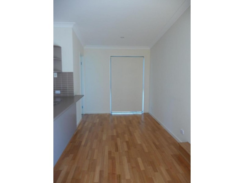 6 Heathwood Place, Collingwood Park QLD 4301
