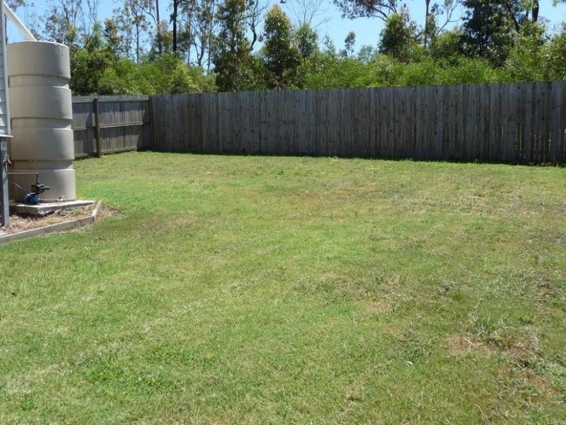 6 Heathwood Place, Collingwood Park QLD 4301