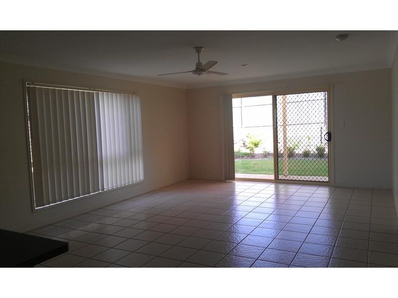 18 Orchard Crescent, Springfield Lakes QLD 4300