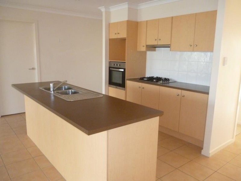 11 Kathleen Street, Redbank Plains QLD 4301