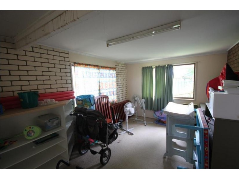 2 Reerden Street, Collingwood Park QLD 4301