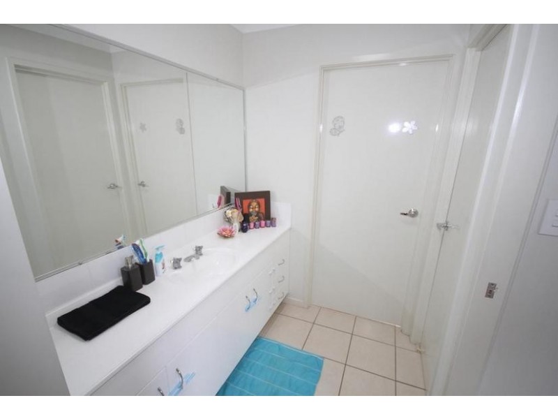 54 Elmwood Circuit, Springfield Lakes QLD 4300