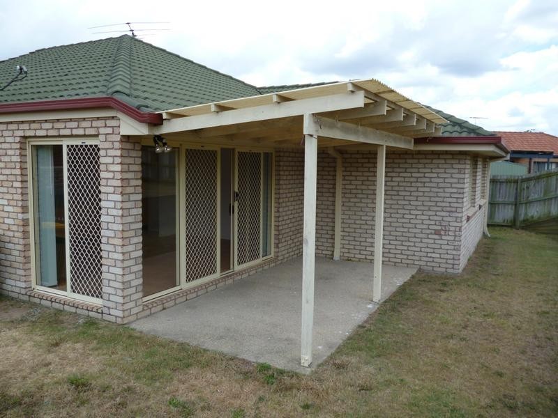 9 Rae Close, Camira QLD 4300