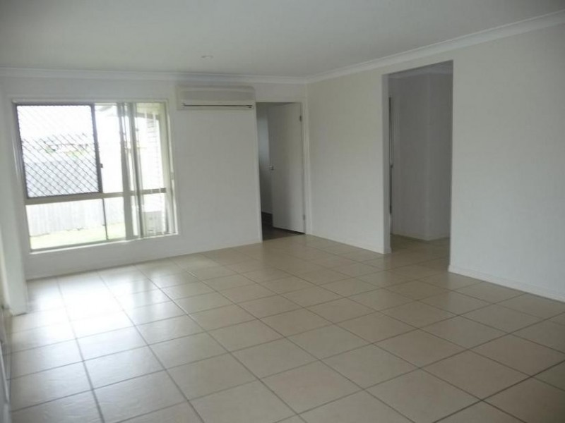 9 Sands Court, Collingwood Park QLD 4301