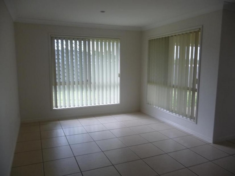 9 Sands Court, Collingwood Park QLD 4301