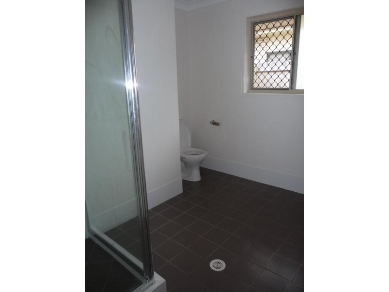 9 Sands Court, Collingwood Park QLD 4301