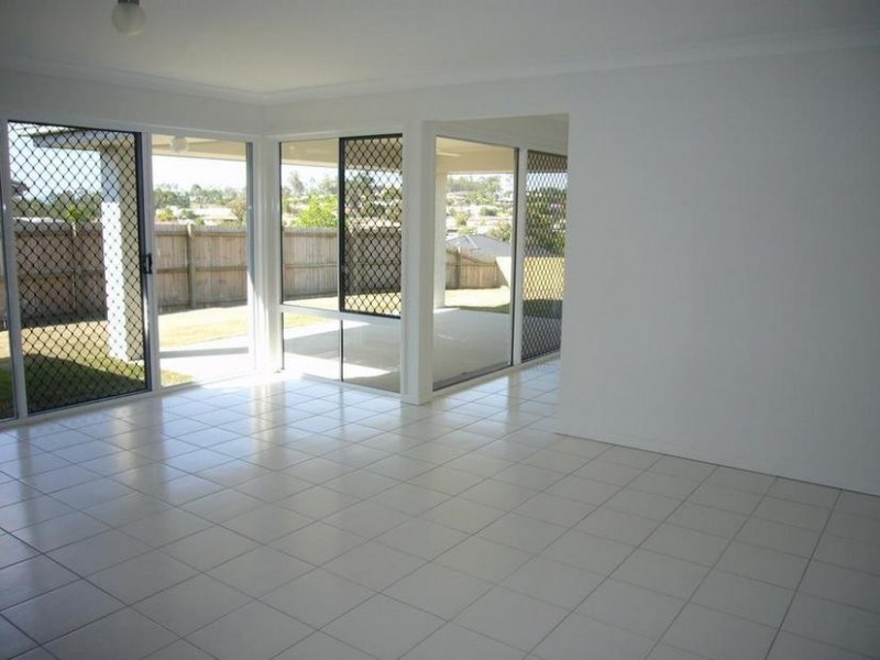 18 Skinner, Collingwood Park QLD 4301