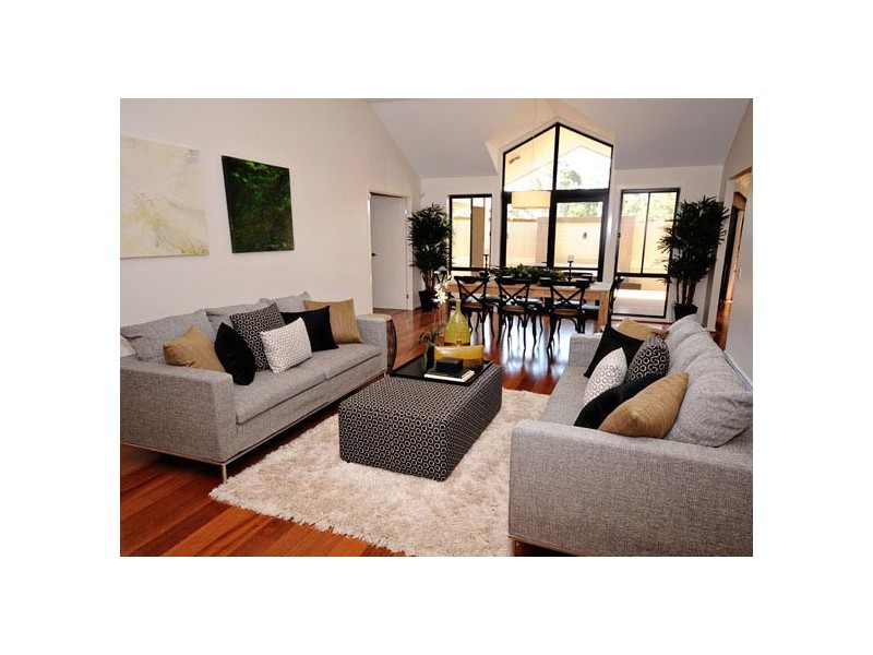 9 Brigid Boulevard, Augustine Heights QLD 4300