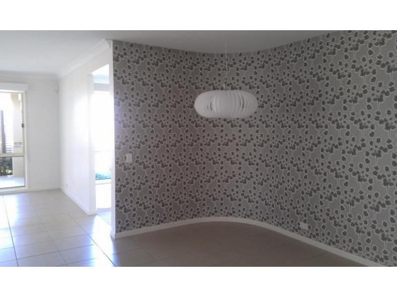 7 Brigid Boulevard, Augustine Heights QLD 4300