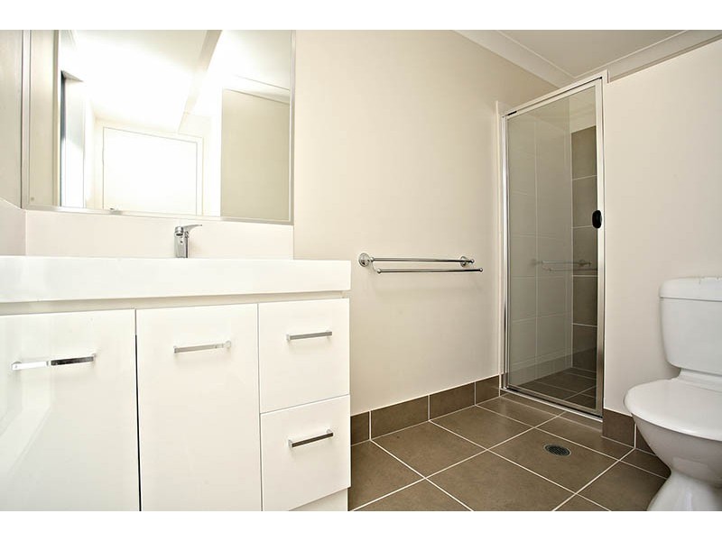11 Scott Way, Redbank Plains QLD 4301