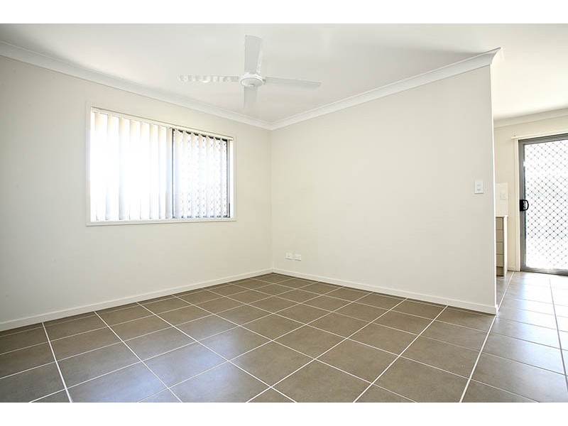 11 Scott Way, Redbank Plains QLD 4301