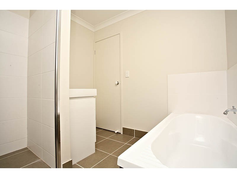 11 Scott Way, Redbank Plains QLD 4301
