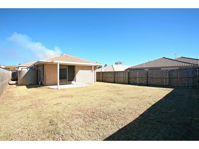 11 Scott Way, Redbank Plains QLD 4301
