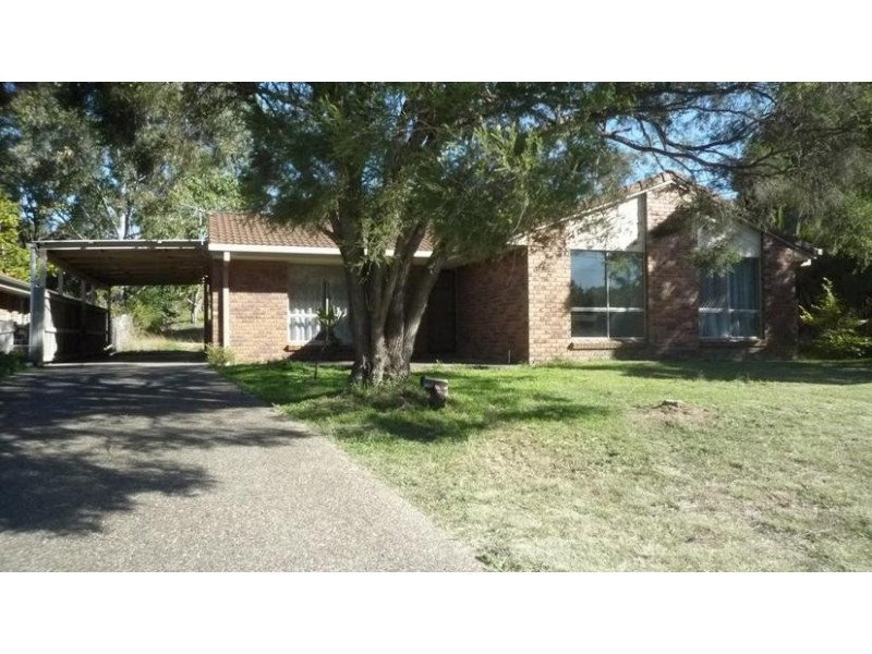 5 Danyel Court, Redbank Plains QLD 4301