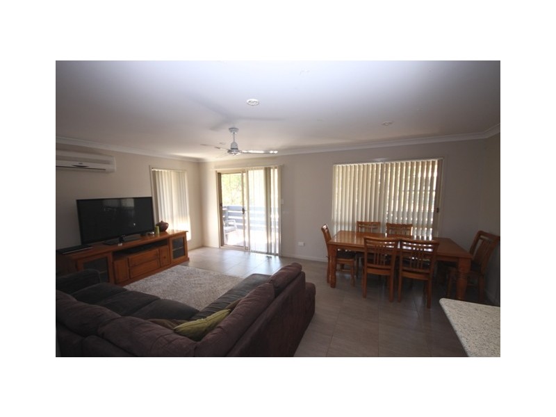 3 Griffen Crescent, Collingwood Park QLD 4301
