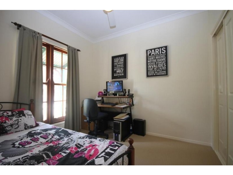 2 Eden Crescent, Springfield Lakes QLD 4300