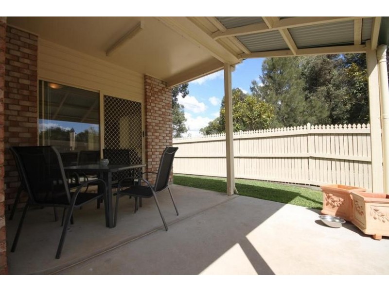 2 Eden Crescent, Springfield Lakes QLD 4300