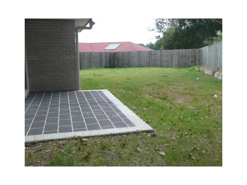 7 Delmere Court, Redbank Plains QLD 4301